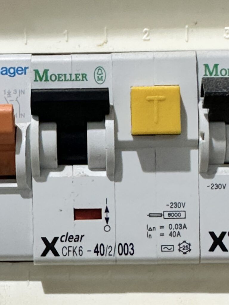 Alt="Interruptor diferencial"